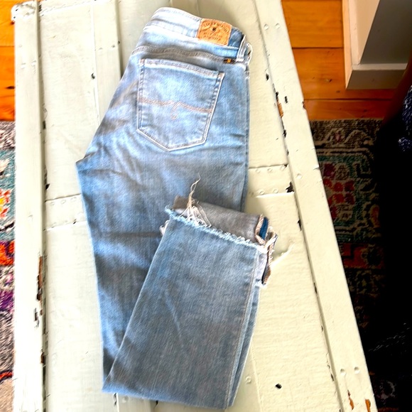 Lucky Brand Lolita Skinny Jeans - Picture 1 of 6